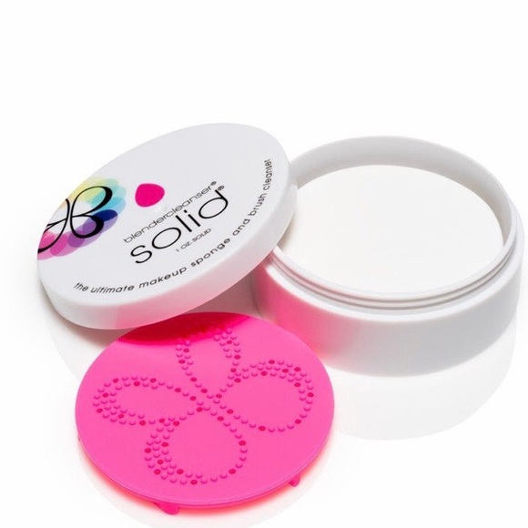 beautyblender Other - NWT beautyblender Solid Cleanser